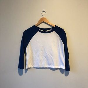 Baseball tee